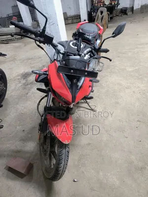 Hero Xtreme 125R 2025 Red