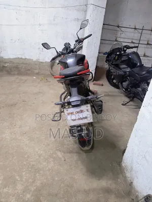 Hero Xtreme 125R 2025 Red