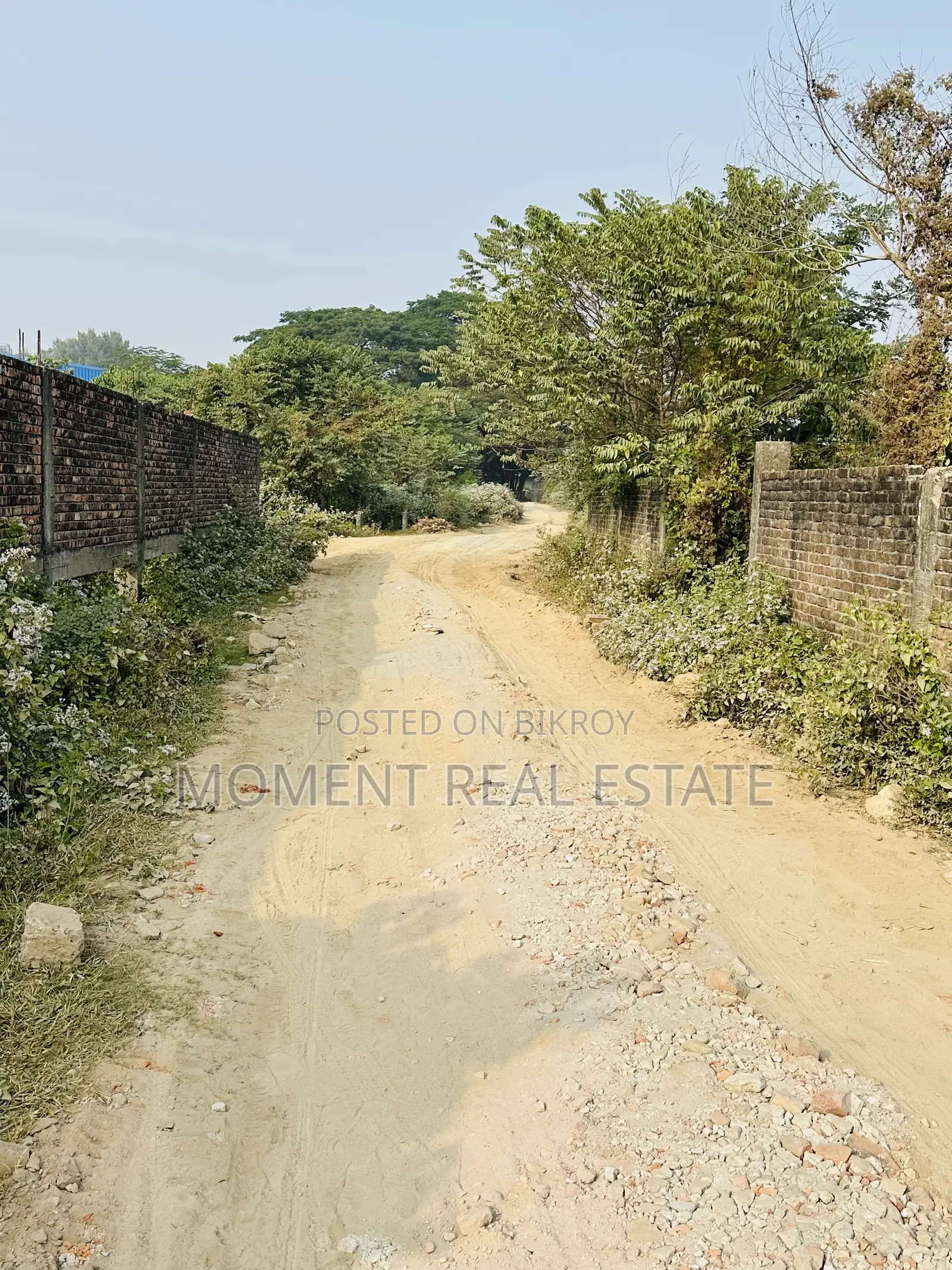 1650 SQFT Flat Land Share Sale Beside Uiu University