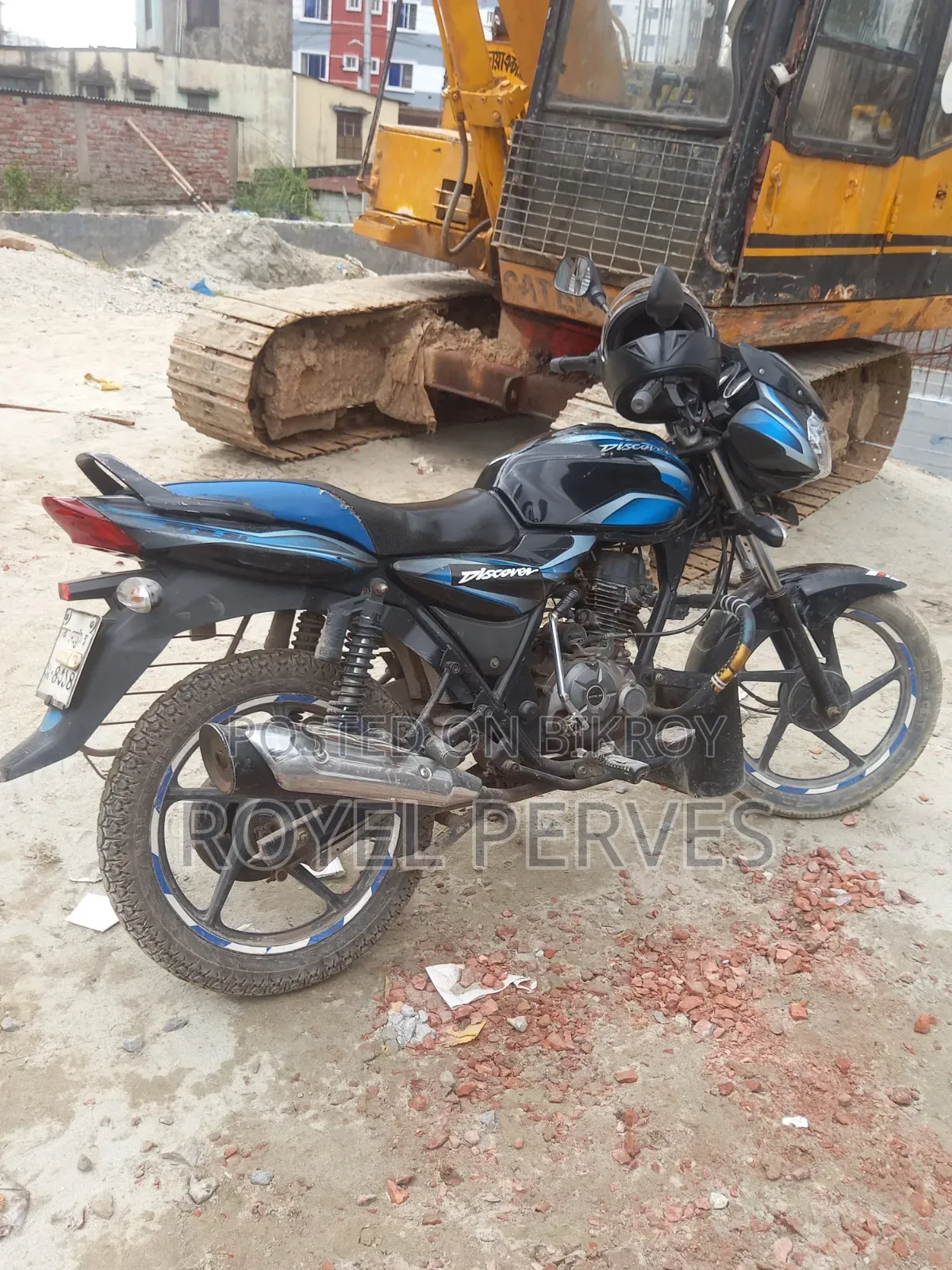 Bajaj Discover 100 2011 Black