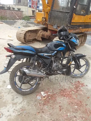 Bajaj Discover 100 2011 Black