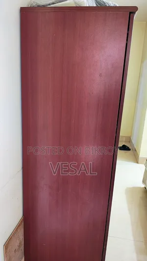 Almirah (Plywood)
