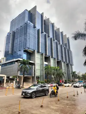 Commercial Space for Sale in Bashundhara Rupayan Trade Centre