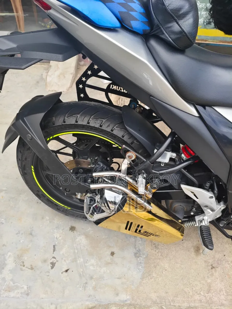Suzuki Gixxer SF 2023