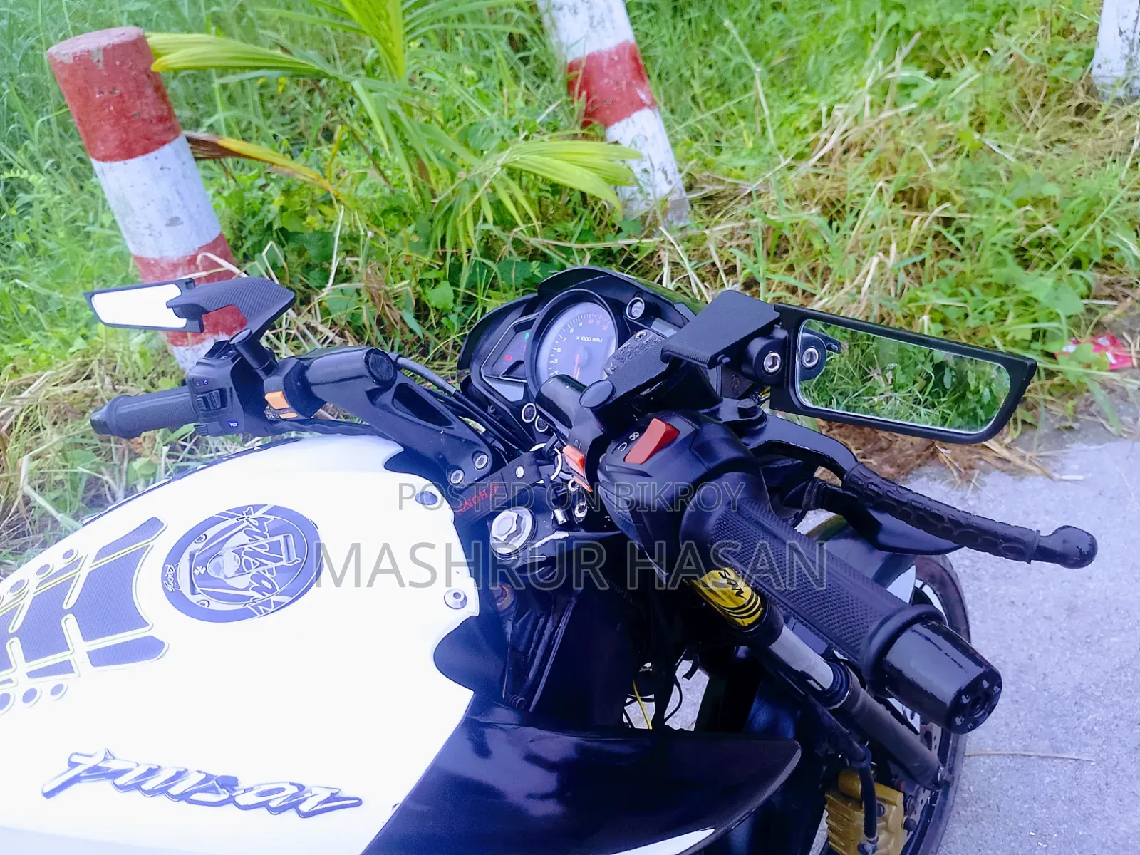 Bajaj Pulsar NS 160 2020 White