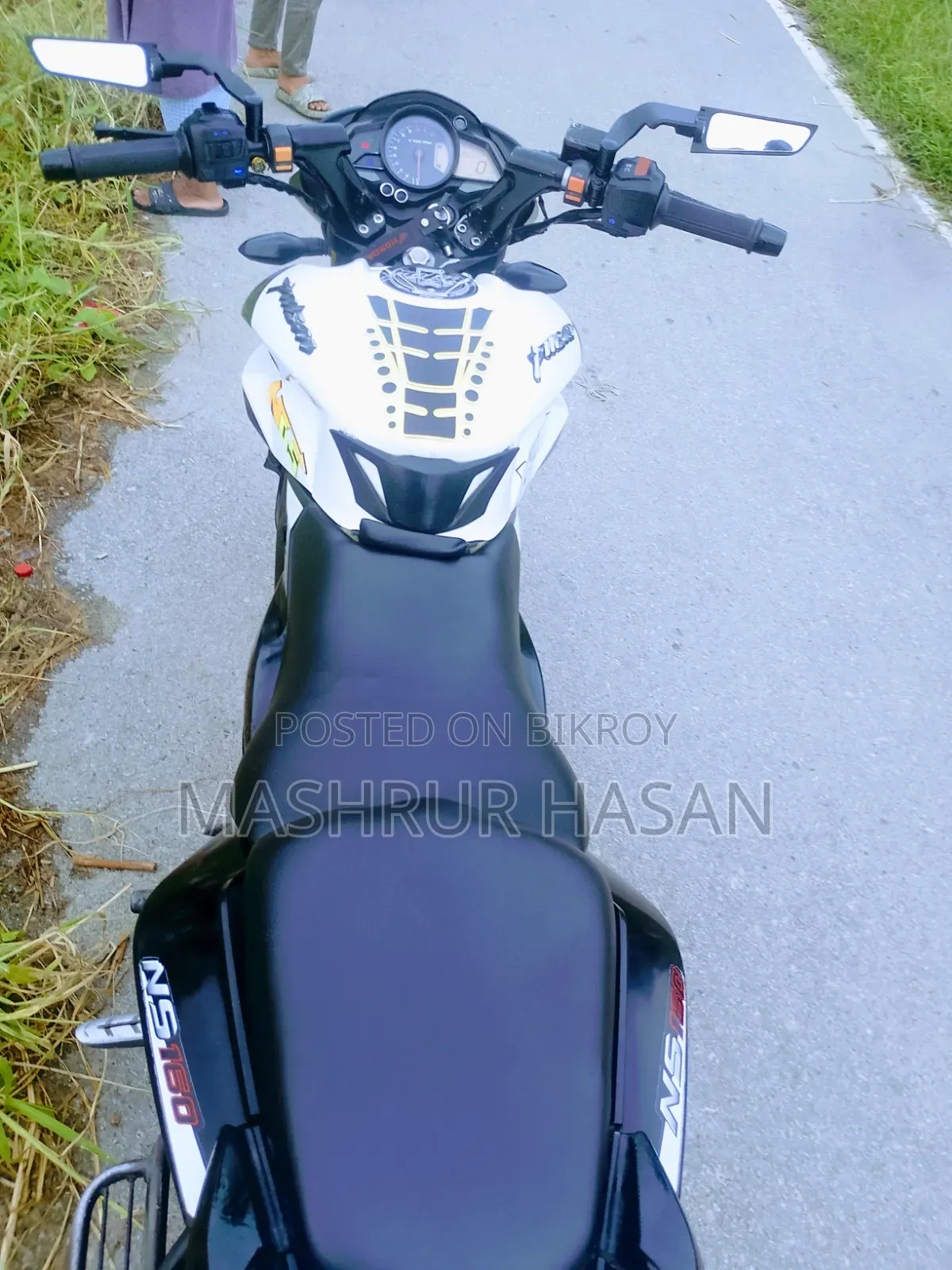 Bajaj Pulsar NS 160 2020 White