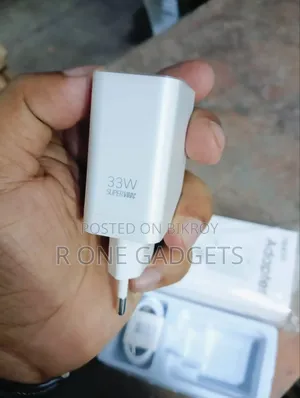 অপ্পো ৩৩ ওয়াট সুপারভুক অরিজিনাল চার্জার