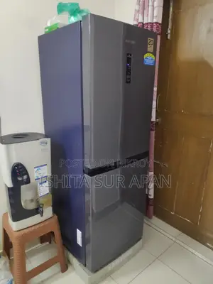 Fridge - Samsung 218 LTR Bottom Mount Freezer