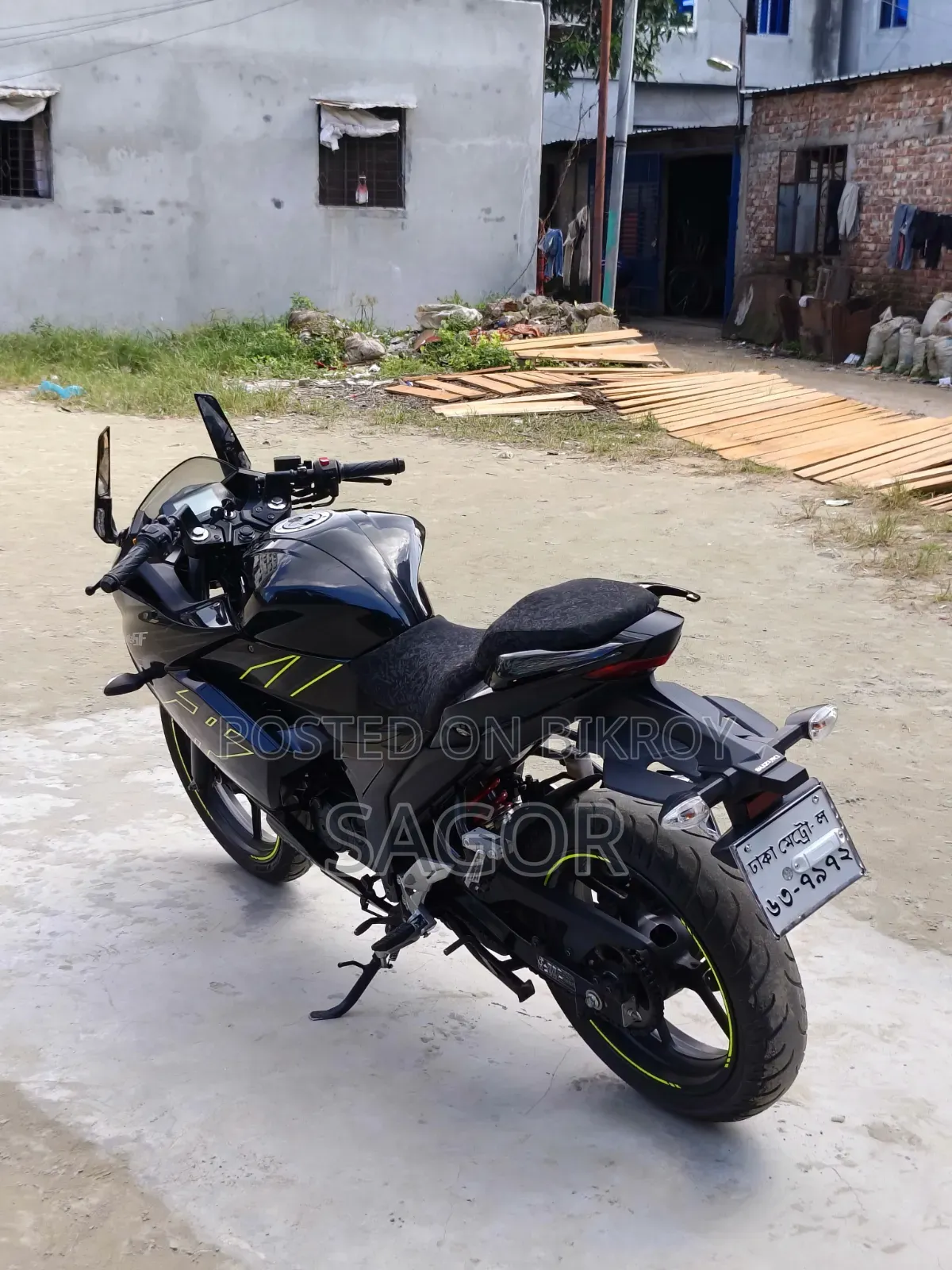 নিউ সুজুকি জিক্সার এসএফ ২০২৪ ব্ল্যাক