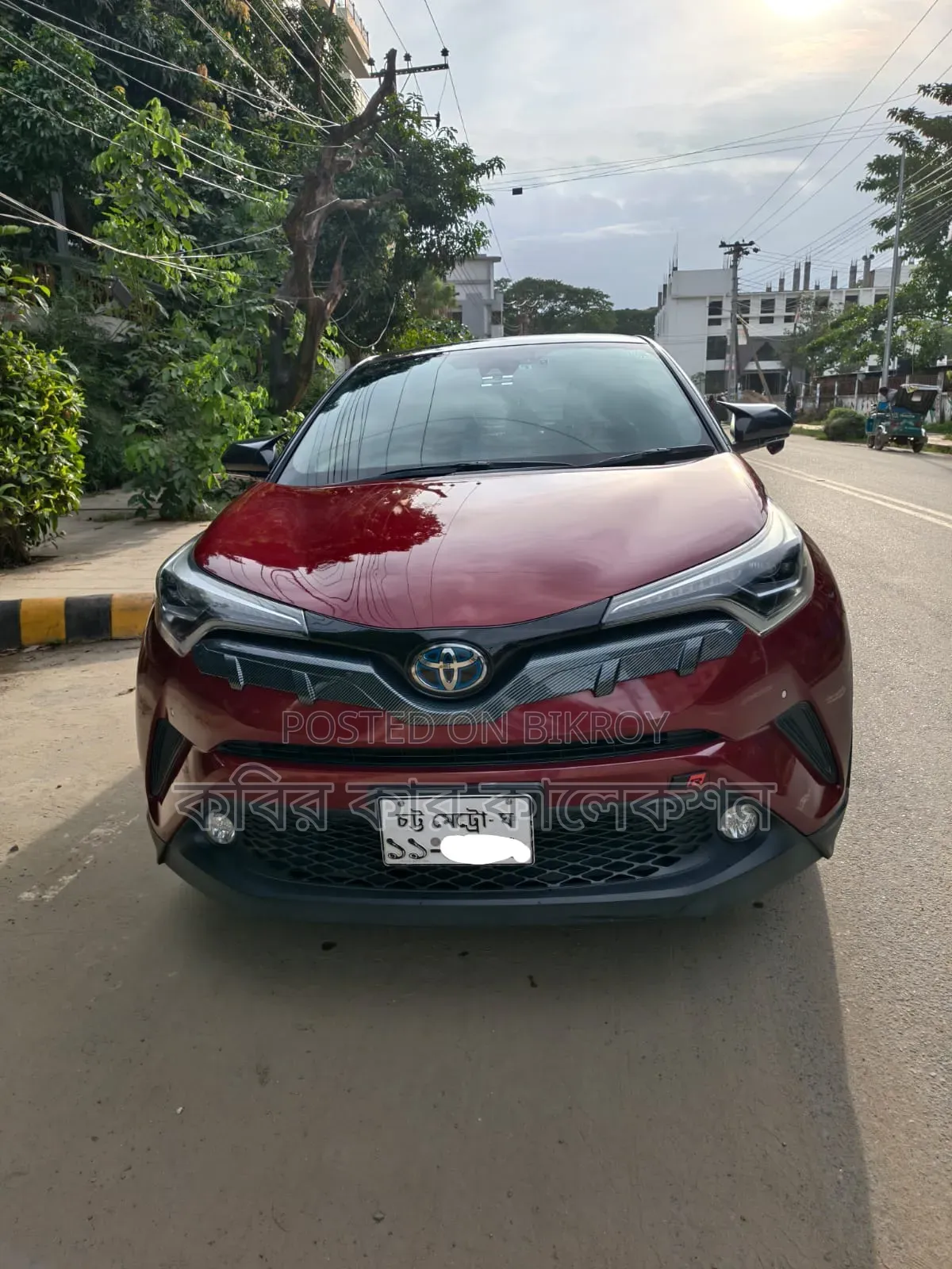 টয়োটা সি-এইচআর ২০১৮ মেরুন