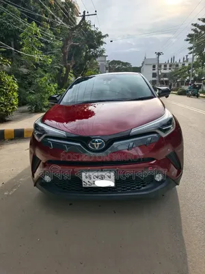 টয়োটা সি-এইচআর ২০১৮ মেরুন
