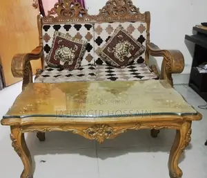 ভিক্টোরিয়ান স্টাইল সলিড কাঠের সোফা সেট (২+২+১) গ্লাস টি টেবিল সহ