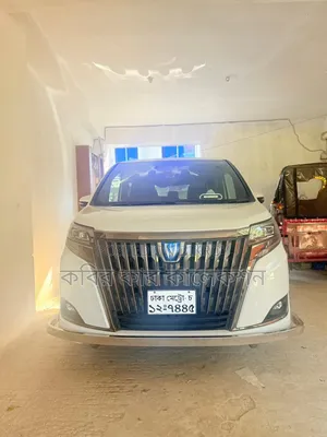 Toyota Esquire 2019 White