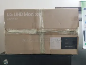 LG 32" MONITOR (Dolby Sound)