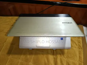 ল্যাপটপ স্যামসাং ২জিবি এসএসডি ৩২০জিবি