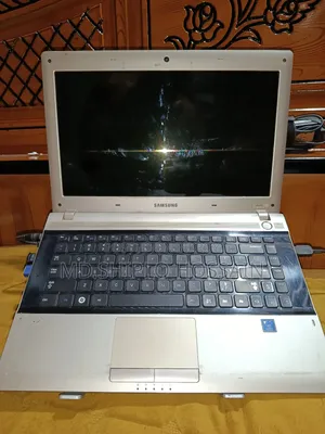 ল্যাপটপ স্যামসাং ২জিবি এসএসডি ৩২০জিবি