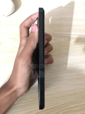 অপ্পো ৫জি ১২৮ জিবি ব্ল্যাক
