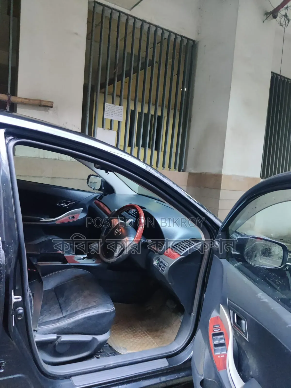 Toyota Premio 2011 Black