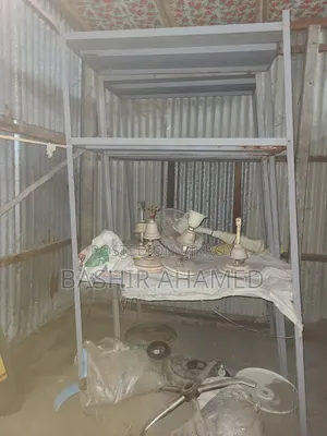 Shop Rack (Shop rack will be sold) Sell Emergency