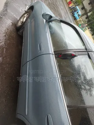 টয়োটা করোল্লা ১৯৯২ গ্রে