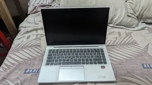 Laptop HP EliteBook 845 G7 16GB AMD Ryzen 5 SSD 512GB