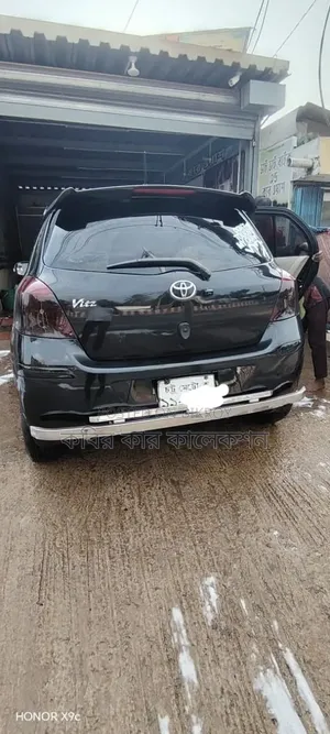 Toyota Vitz 2009 Black