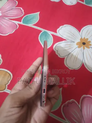 অপ্পো এফ১৭ ১২৮ জিবি অরেঞ্জ
