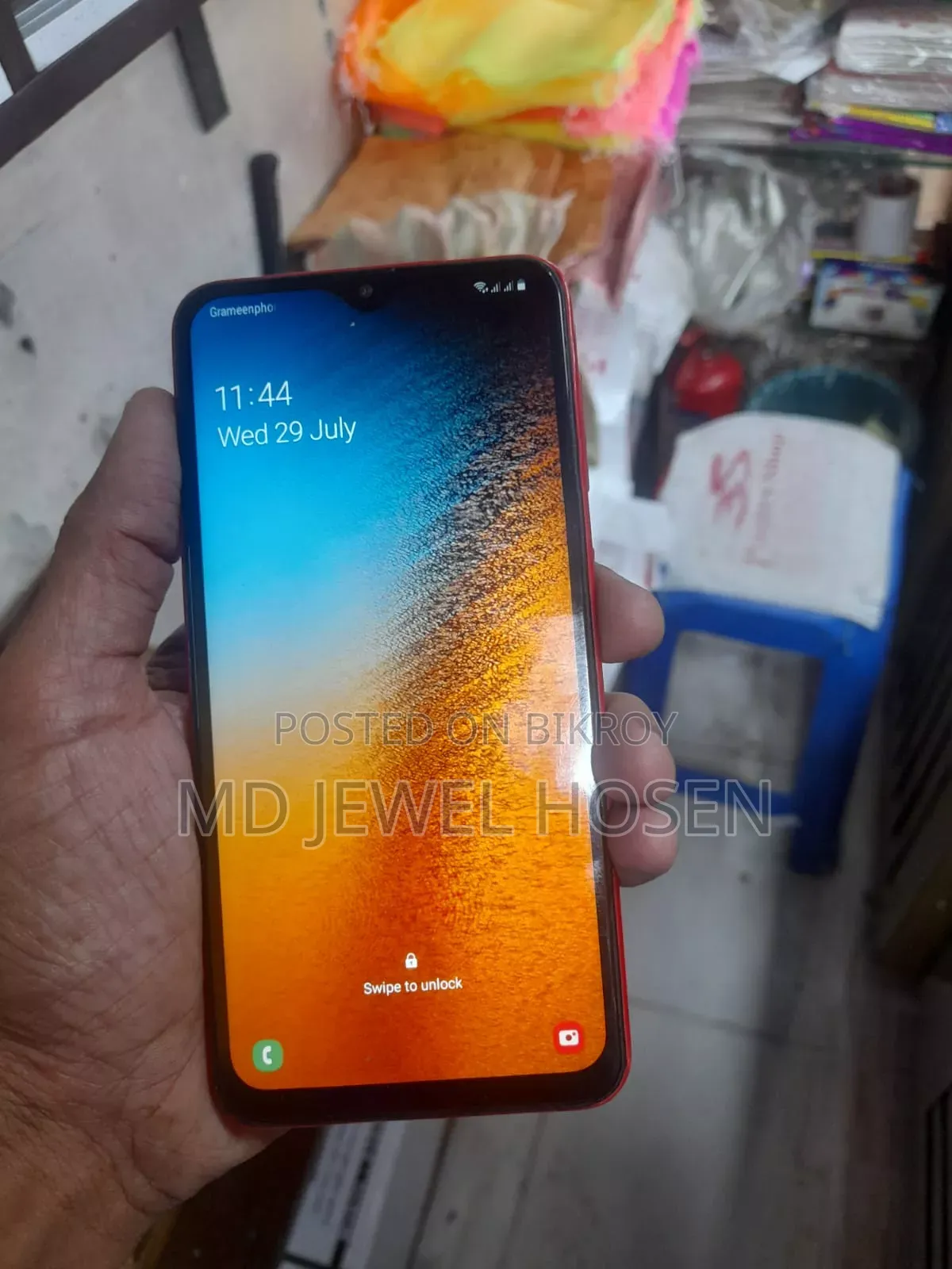 স্যামসাং এ১০ ৩২ জিবি রেড
