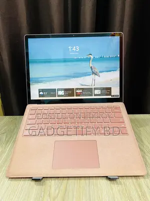 Microsoft Surface Laptop 2 8GB Intel Core i5 SSD 256GB