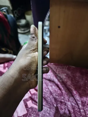 New Vivo Y16 64 GB Gold