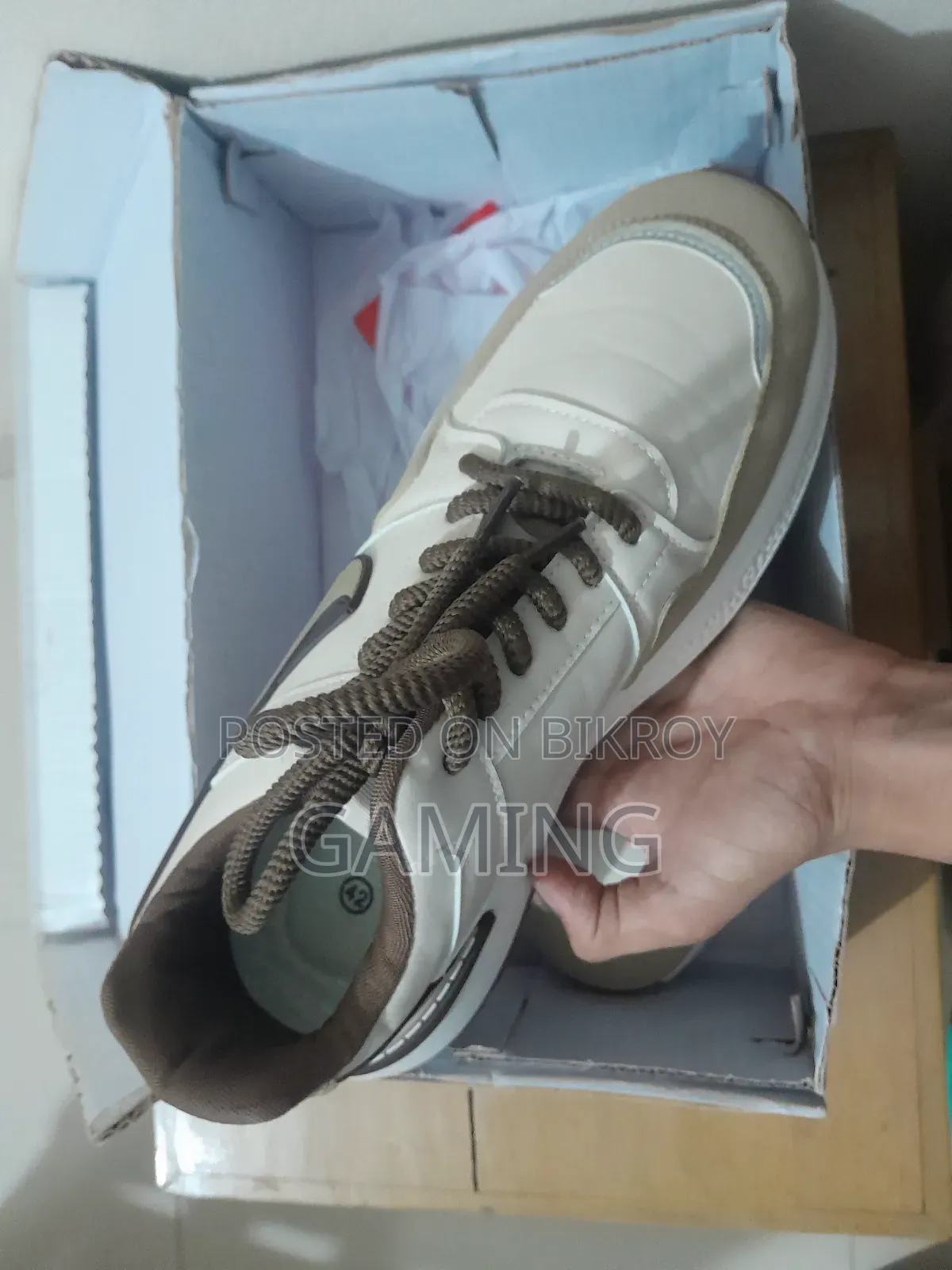 Brand New Fashion Men's Casual Shoes (EU 42)