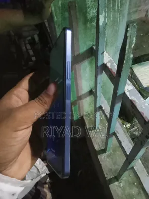 Vivo Y19s 128 GB Black