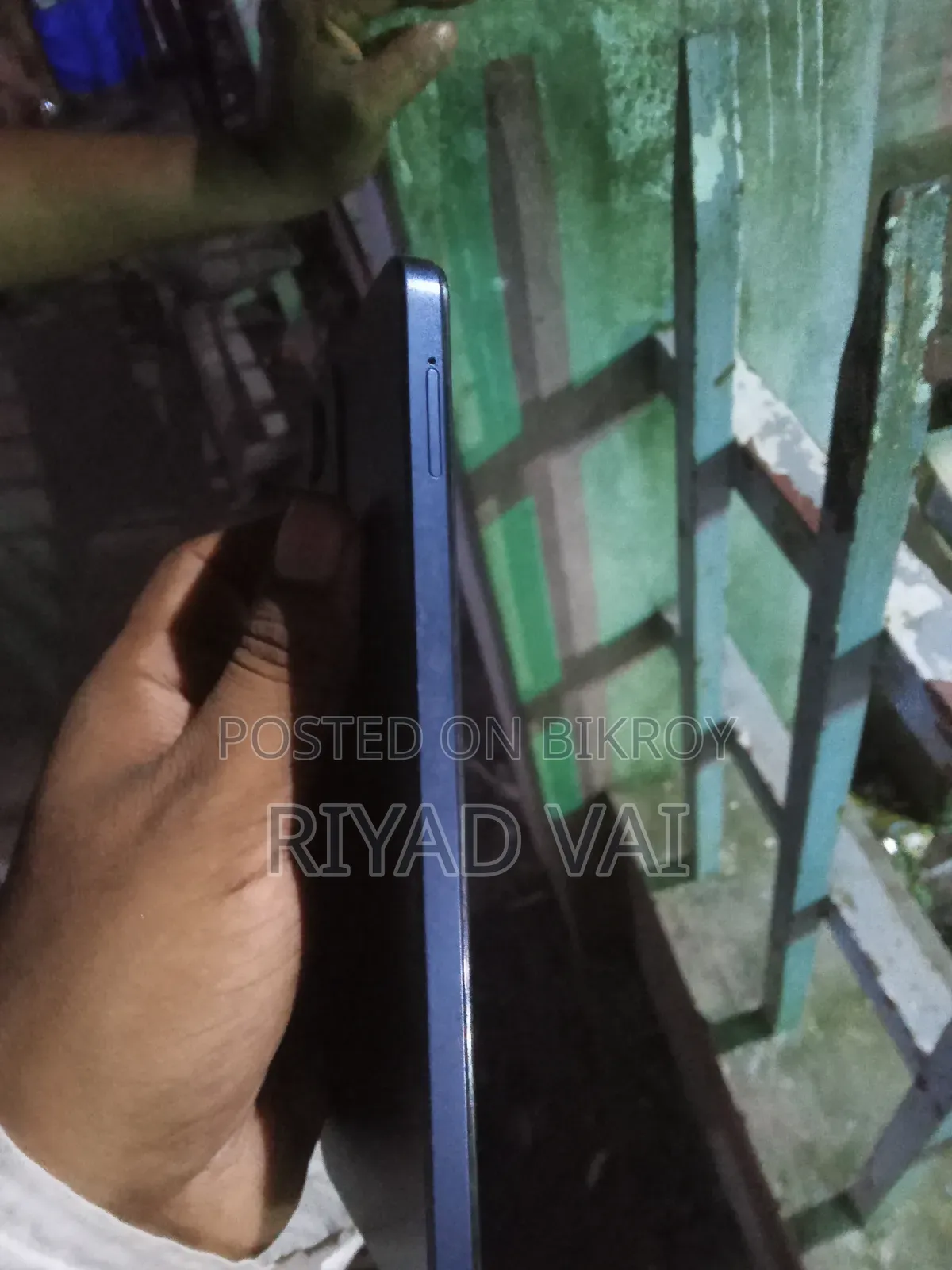 Vivo Y19s 128 GB Black