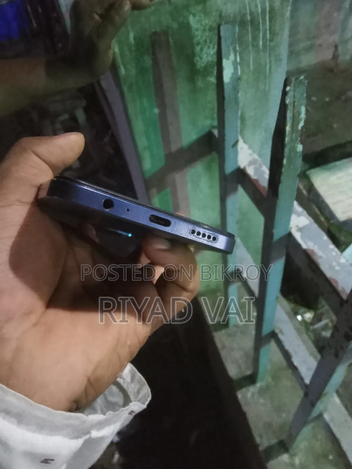 Vivo Y19s 128 GB Black