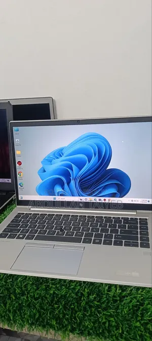 Laptop HP Elitebook 845 G7 8gb Amd Ryzen 5 SSD 256gb