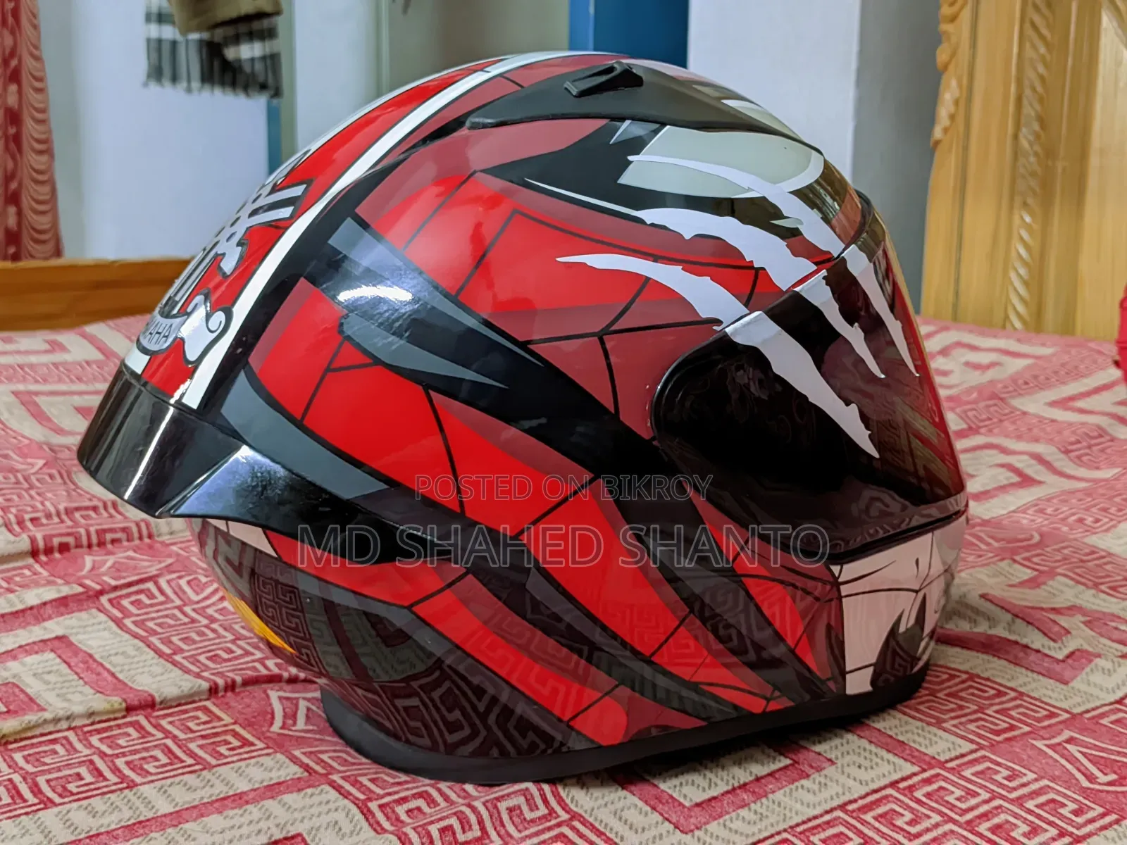 Vega Helmet Spiderman Edition