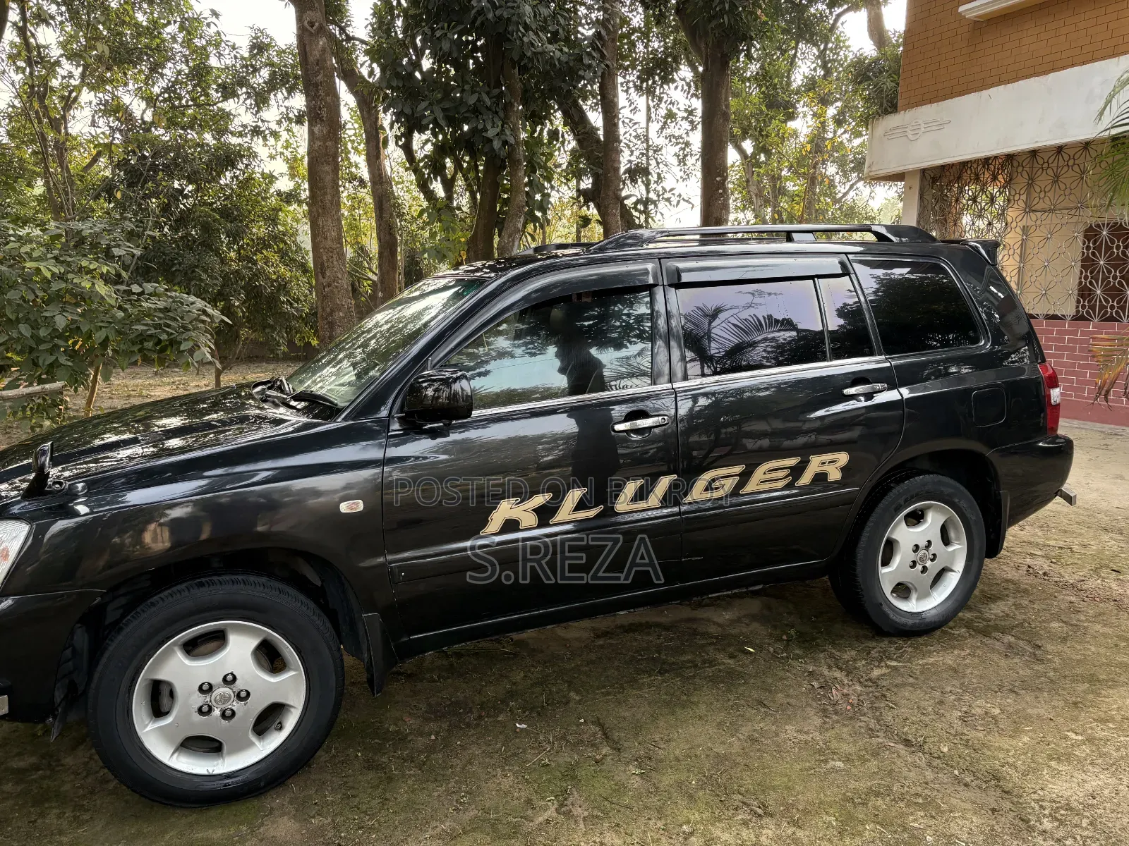 Toyota Kluger 2004 Black