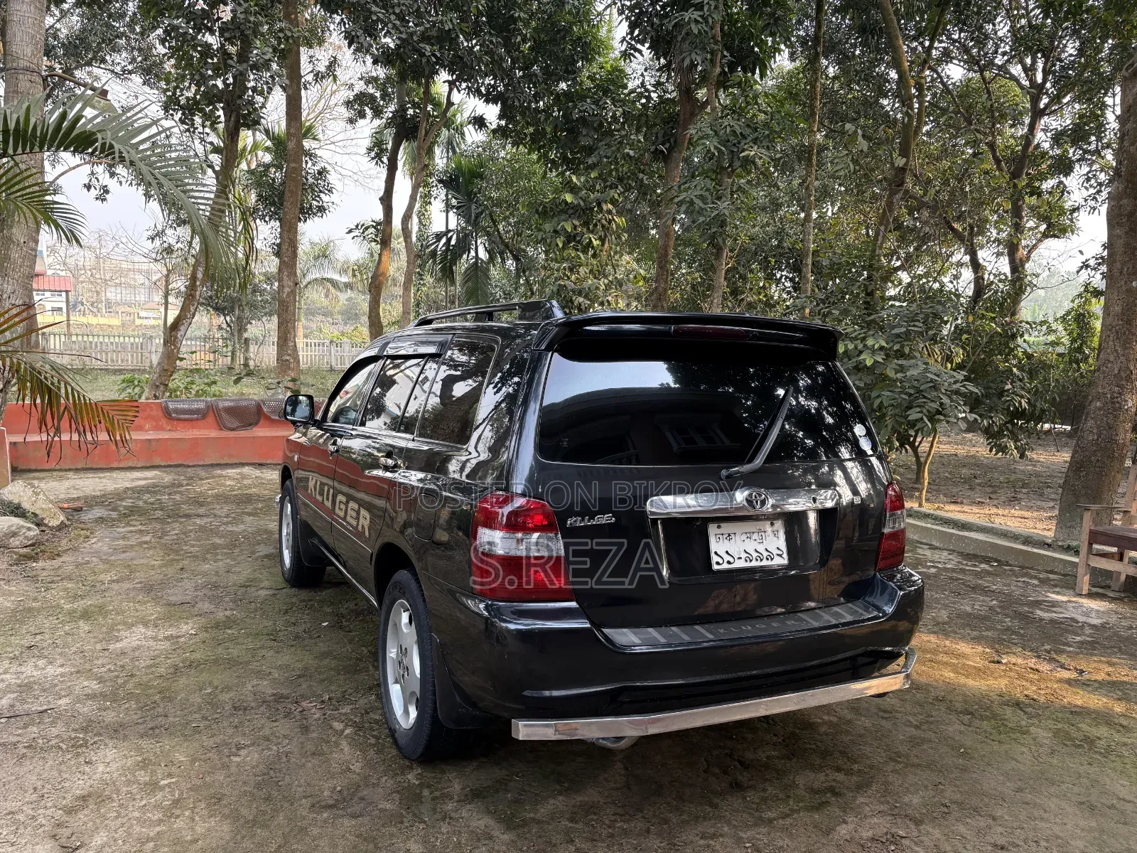 Toyota Kluger 2004 Black