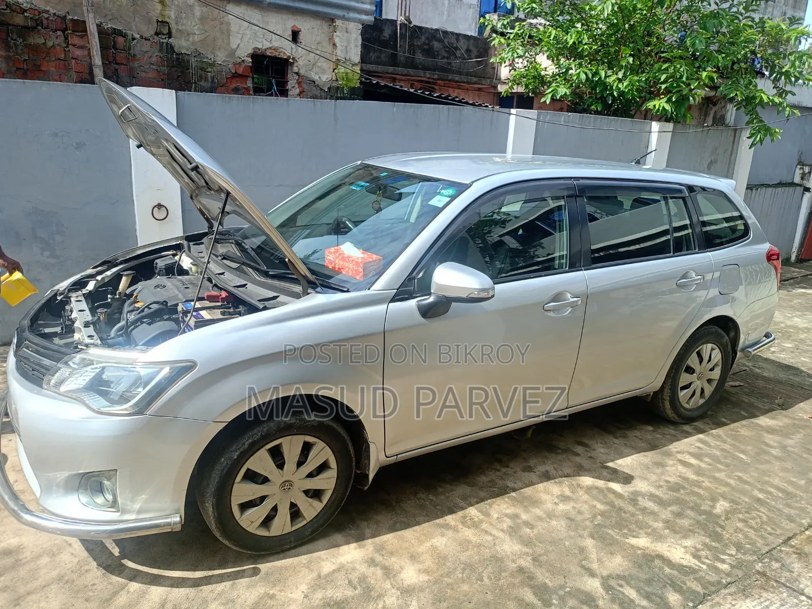 Toyota Corolla 2012 Silver