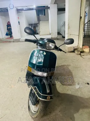 ভেসপা ১৫০ ২০০০