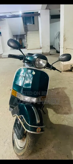 ভেসপা ১৫০ ২০০০