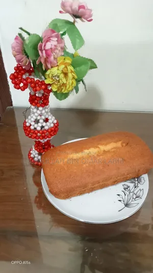 Homemade Vanilla Pound Cake