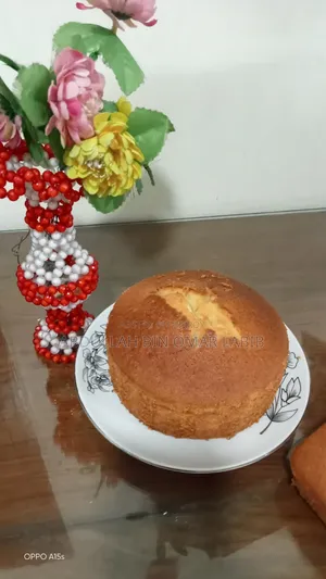 Homemade Vanilla Pound Cake