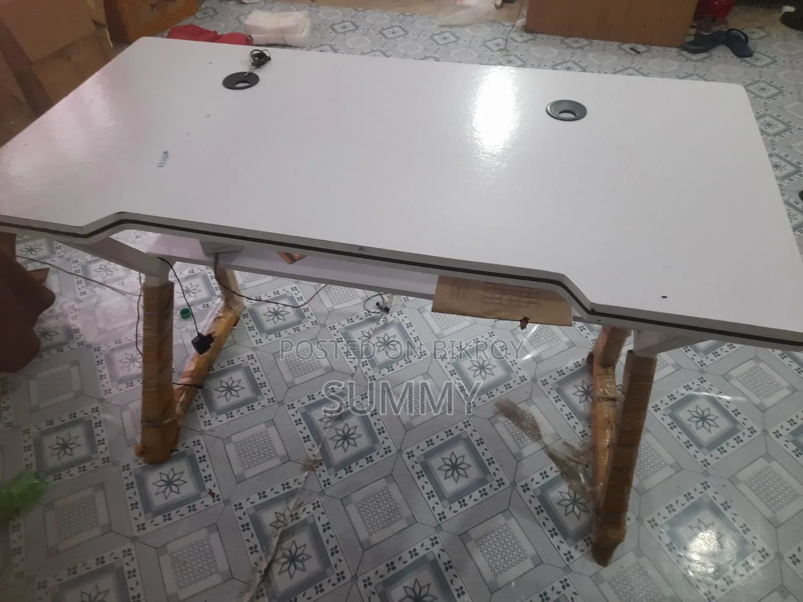 নতুন গেমিং টেবিল