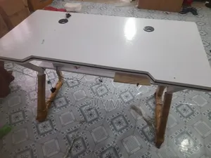 নতুন গেমিং টেবিল