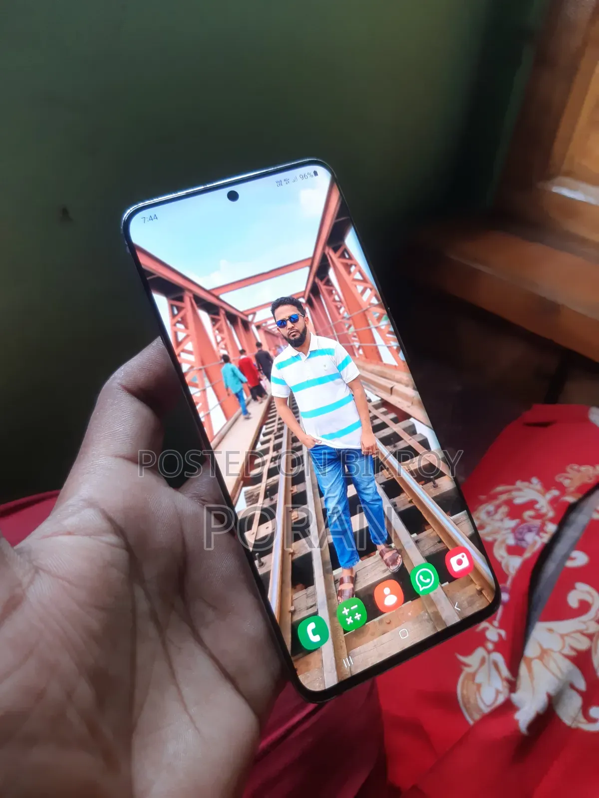 স্যামসাং ১২৮ জিবি হোয়াইট
