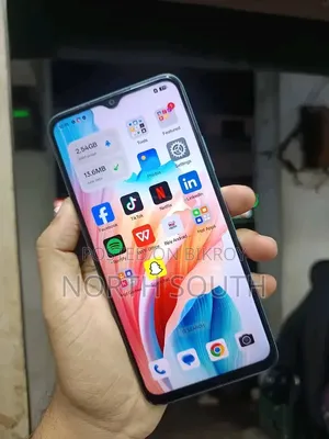 New Oppo A18 128 GB Blue