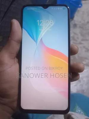Vivo Y21 64 GB White