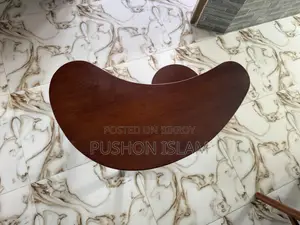 নতুন টি টেবিল