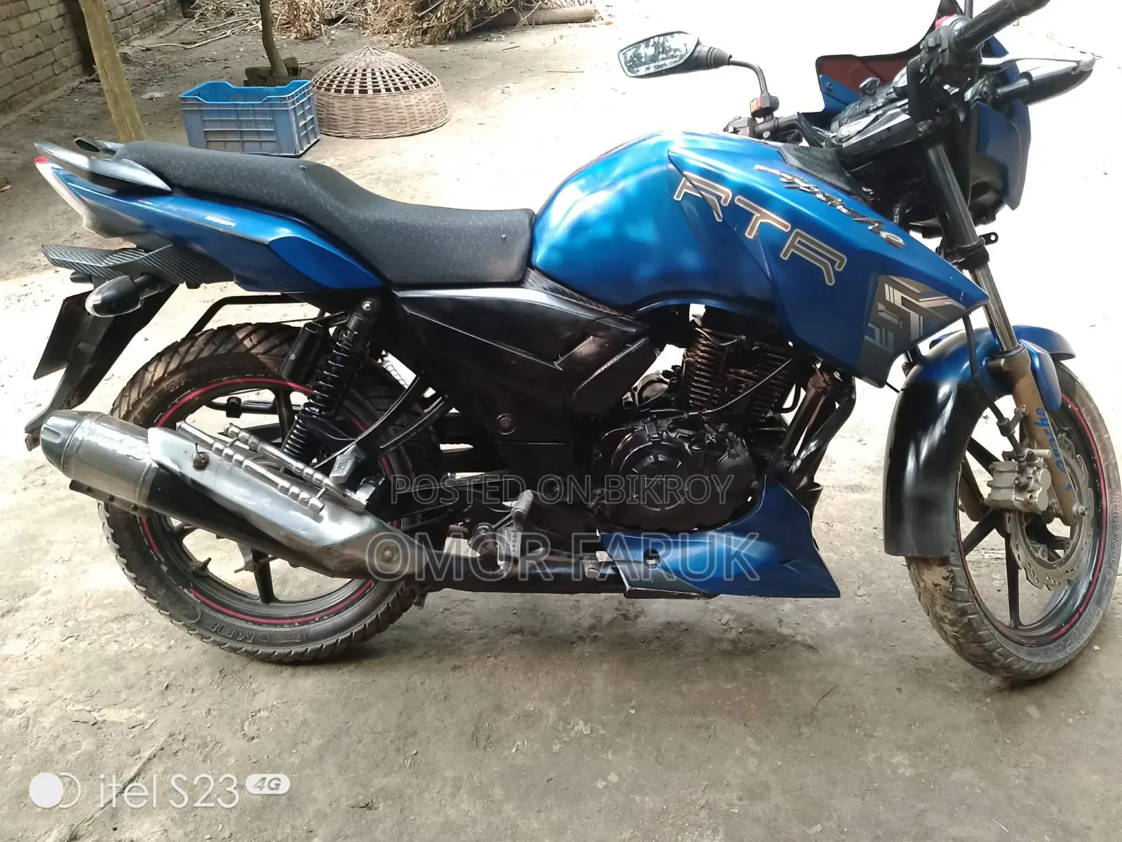 TVS Apache RTR 160 2V 2018 Blue